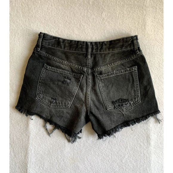 Free People We The Free Black Distressed Denim Shorts NEW W/OUT TAGS - Picture 6 of 8